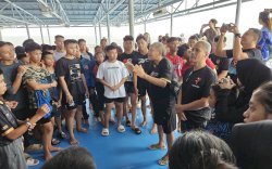 Kejurnas Karate Kapolri Cup 2024, Karateka Inkanas Sulsel Berlatih di Atas KM Dharma Kencana VII 