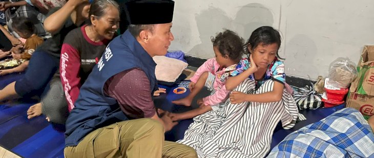 Untuk Memastikan Keselamatan Warganya, Pj Gubernur Sulsel Prof Zudan Kunjungi RSI Faisal dan Pengungsi di Tengah Malam