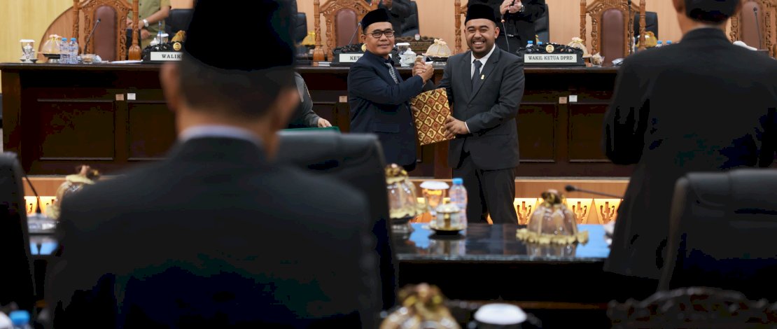 Pemkot Makassar bersama DPRD Makassar telah menyetujui 15 usulan Ranperda dalam Rapat Paripurna Penetapan Program Pembentukan Perda Kota Makassar 2025.