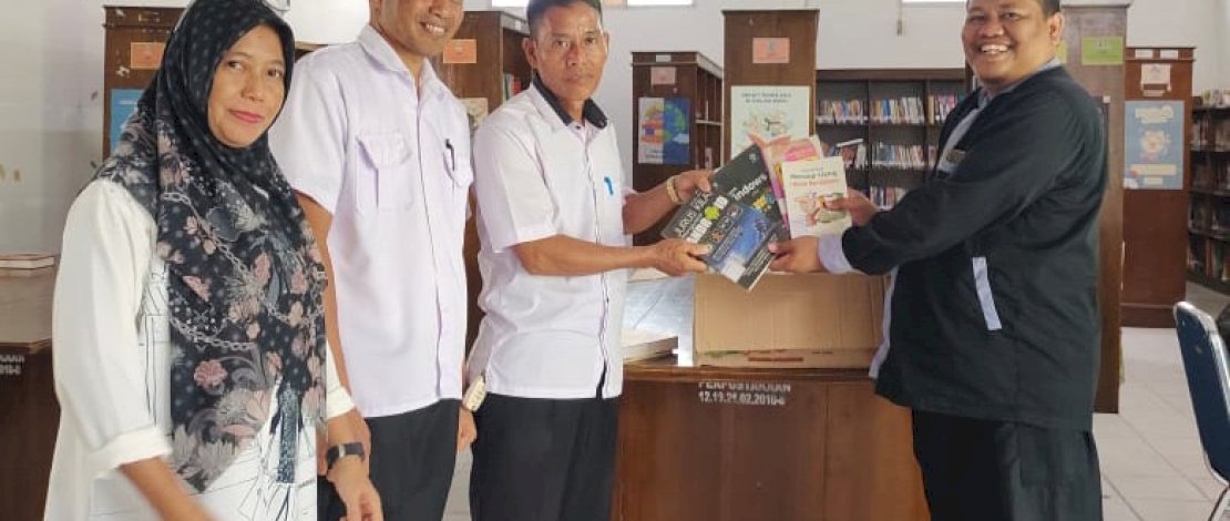 Tingkatkan Literasi Santri, Dispersipda dan Pesantren Muhammadiyah Tolada Jalin Kerja Sama