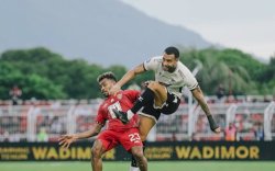 Duel Sengit Malut United vs PSM Makassar Berakhir Imbang 2-2