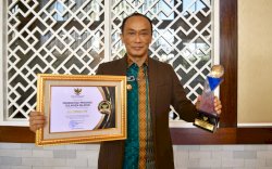 Sulsel Raih Predikat Tertinggi Keterbukaan Informasi Publik, Prof Zudan Apresiasi PPID Seluruh OPD