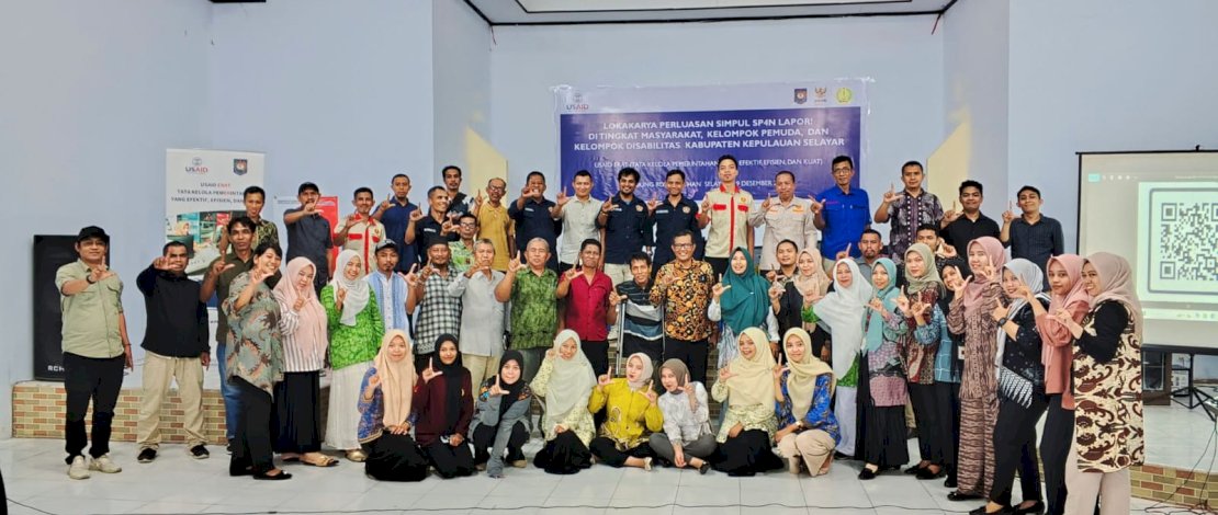 Bidang Humas Dinas Kominfo Kabupaten Kepulauan Selayar Berkerjasama USAID ERAT memperluas jaringan simpul SPAN Lapor! dengan menggelar Lokakarya di Royal Rayhan Square Hotel pada Kamis, 19 Desember 2024. Bidang Humas Dinas Kominfo Kabupaten Kepulauan Selayar Berkerjasama USAID ERAT memperluas jaringan simpul SPAN Lapor! dengan menggelar Lokakarya di Royal Rayhan Square Hotel pada Kamis, 19 Desember 2024.