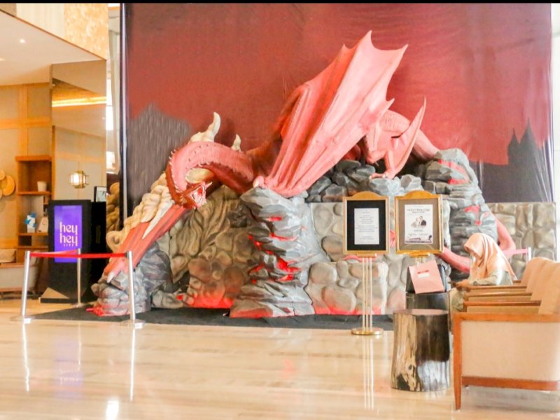 Usung Tema The Hunt For The Dragon, Tahun Baru di Hotel The Rinra Makassar Hadirkan Bebi Romeo