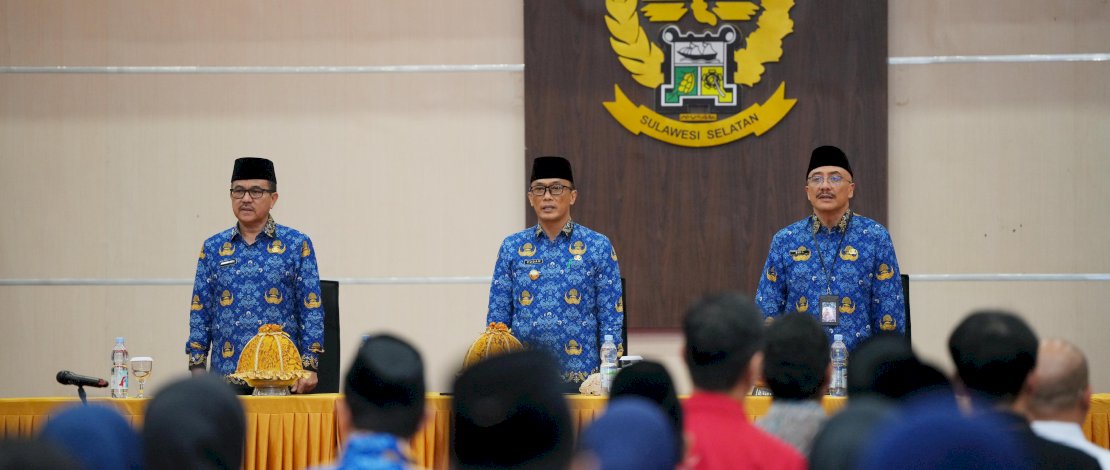 Sekretaris Daerah Provinsi Sulawesi Selatan Jufri Rahman dikukuhkan sebagai Ketua KORPRI Provinsi Sulawesi Selatan Periode 2024-2029, oleh Wakil Ketua Umum KORPRI Nasional Bima Haria Wibisana, di Ruang Pola Kantor Gubernur Sulsel, Jumat, 20 Desember 2024.