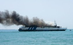 Kapal Pengangkut 122 Penumpang Mudik Natal Terbakar di Batam 