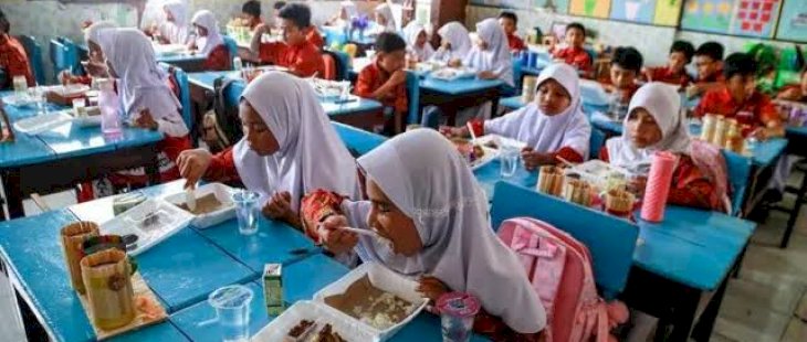 Pemerintah Alokasikan Rp71 Triliun untuk Makan Bergizi Gratis, Susu Tidak Masuk Menu Wajib