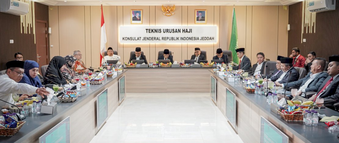 Menteri Agama Nasaruddin Umar bertemu dengan Menteri Haji dan Umrah Tawfiq F Al Rabiah dalam kunjungannya ke Arab Saudi.