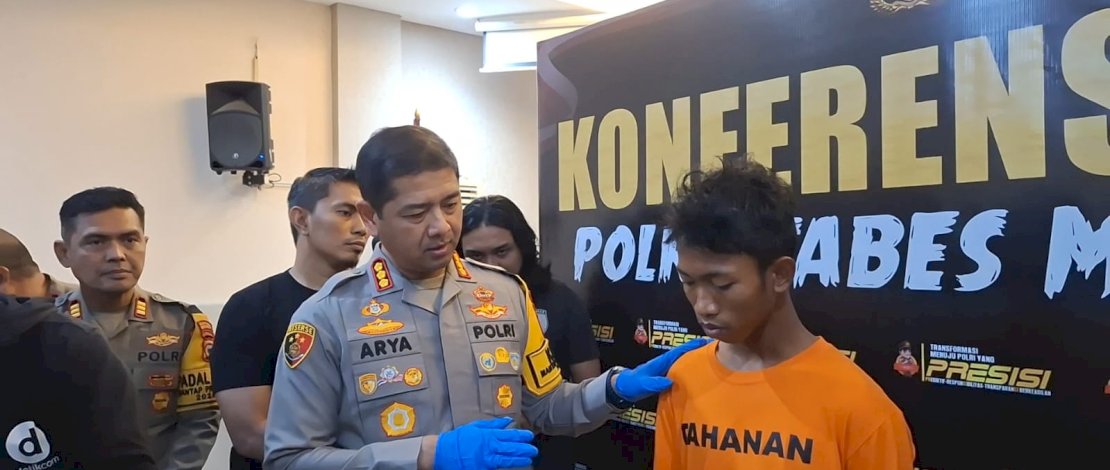 RL, pelaku pembunuhan dan pemerkosaan terhadap ibu dua anak di Jalan Rajawali I, Kota Makassar. RL, pelaku pembunuhan dan pemerkosaan terhadap ibu dua anak di Jalan Rajawali I, Kota Makassar.