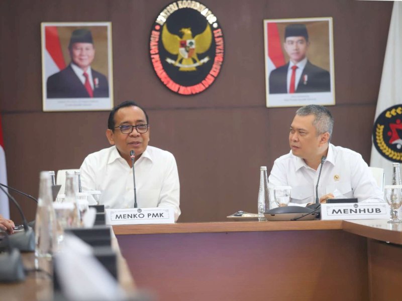Menko PMK dan Menhub Bahas Persiapan Libur Lebaran 2025