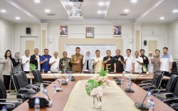 Silaturahmi, Pj Gubernur Prof Fadjry Djufry - DPRD Sulsel Bahas Program Pemeriksaan Kesehatan Gratis