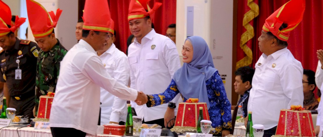 Bupati Indah pada Rakor Ketahanan Pangan yang dihadiri langsung Menteri Koordinator Bidang Pangan, Menteri PUPR, dan Menteri Pertanian, di Aula Tudang Sipulung Rujab Gubernur 
Sulsel, Jumat, 17 Januari 2025 lalu.