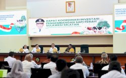 Pj Gubernur Prof Fadjry Djufry Ingin Sulsel Jadi Sentra Sapi Perah di Indonesia