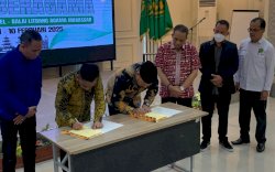 Luncurkan Program Sekolah Moderasi Beragama, Kakanwil Kemenag Sulsel dan Balai Litbang Agama Makassar Teken MoU 