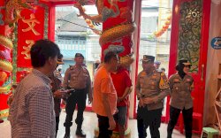 Dukung Keberagaman, Polres Pelabuhan Makassar Kawal Perayaan Imlek dengan Sterilisasi Maksimal