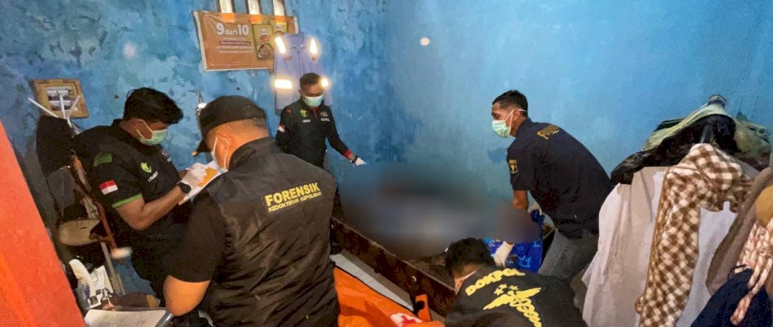 Mahasiswa berinisial AI (19) ditemukan tewas dalam kamar indekosnya di Jalan Pampang 2, Kecamatan Panakkukang, Kota Makassar, Rabu, 29 Januari 2025. Mahasiswa berinisial AI (19) ditemukan tewas dalam kamar indekosnya di Jalan Pampang 2, Kecamatan Panakkukang, Kota Makassar, Rabu, 29 Januari 2025.