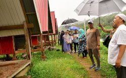 Kunjungi Pesantren Alam Indonesia di Barru, Prof Fadjry Djufry Siap Bantu Bibit Ternak Varietas Unggul