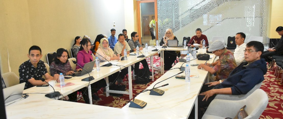 Komisi Informasi Provinsi Sulsel resmi membuka kegiatan Monitoring dan Evaluasi (Monev) Keterbukaan Informasi Publik (KIP) Tahun 2025, Jumat, 31 Januari 2025.
Komisi Informasi Provinsi Sulsel resmi membuka kegiatan Monitoring dan Evaluasi (Monev) Keterbukaan Informasi Publik (KIP) Tahun 2025, Jumat, 31 Januari 2025.