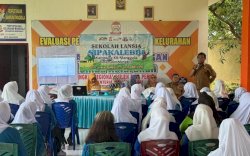 Usai Wisuda 51 Lansia, DPPKB Makassar Kembali Buka Sekolah S1 dan S2