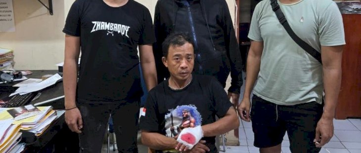 Seorang Pria di Bone Dilumpuhkan dengan Tembakan Setelah Mengamuk dan Menyandera Anak