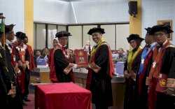 Lagi, Empat Guru Besar Baru Unhas Dikukuhkan, Perkuat Keilmuan Berbagai Bidang