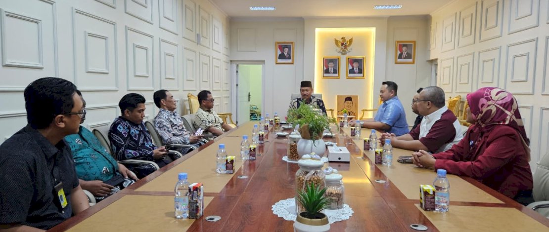 Kepala Divisi Finance dan Administrasi PT Garuda Indonesia, Gruman Jannata, melakukan audiens ke Kakanwil Kemenag Sulsel, Rabu, 19 Februari 2025. Kepala Divisi Finance dan Administrasi PT Garuda Indonesia, Gruman Jannata, melakukan audiens ke Kakanwil Kemenag Sulsel, Rabu, 19 Februari 2025.