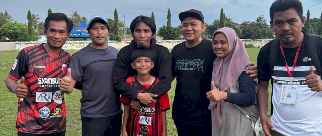 Syamsul 08 Soccer School akan menggelar turnamen sepak bola dengan total hadiah puluhan juta rupiah.