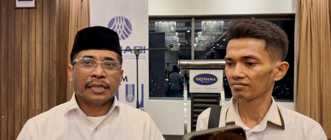 Calon Ketua DPC PERADI Makassar periode 2025-2030, Hasman Usman, yang ditemui saat menggelar syukuran dengan ratusan pendukungnya mengatakan, dirinya hendak maju menjadi ketua karena mempunyai visi menyatukan seluruh advokat. 