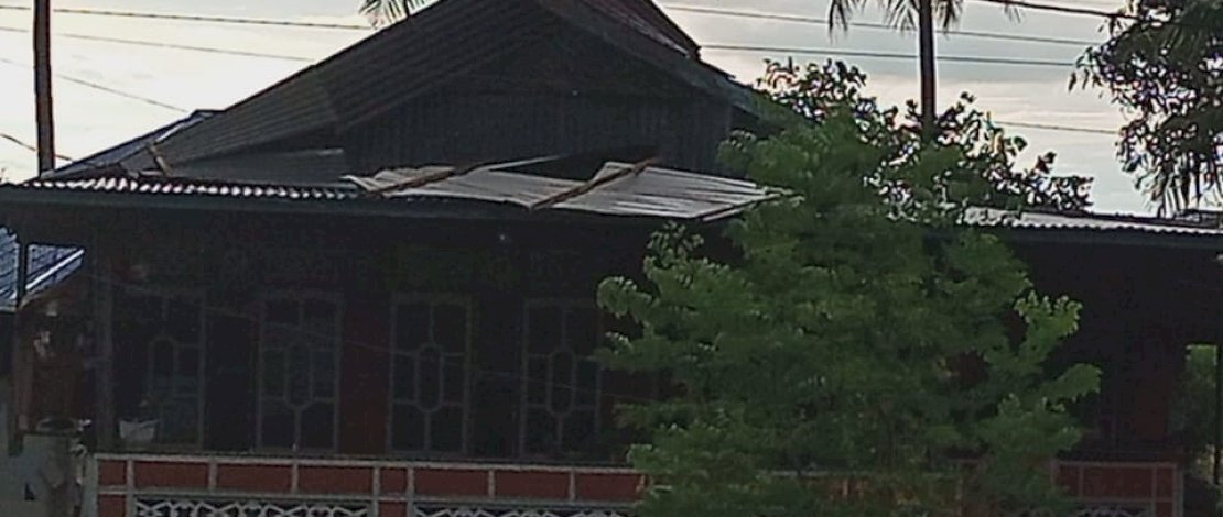 Angin Puting Beliung Porak-Porandakan 6 Rumah di Desa Lebongnge, Bone