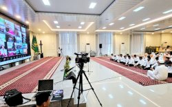 Puluhan Ribu Pegawai Kemenag Sulsel Berpartisipasi dalam Indonesia Khatam Al Qur'an