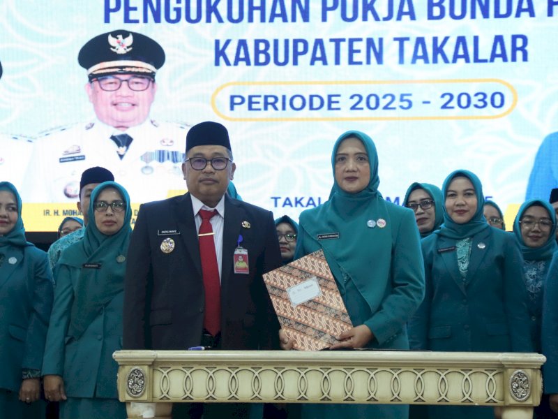 Bupati Takalar Daeng Manye Lantik Pengurus TP PKK Masa Bakti 2025 - 2030 