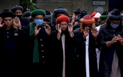 Jemaah Naqsabandiyah di Padang Lebaran Hari Ini