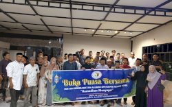 Ramadhan Menyapa: Alumni SPP/SUPM Negeri Bone Pererat Silaturahmi Lewat Buka Puasa Bersama