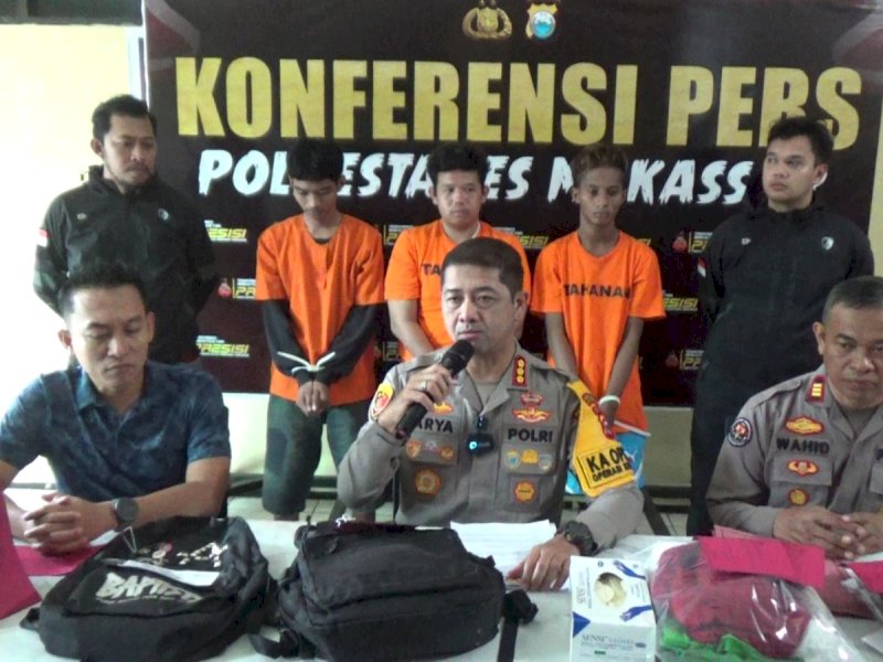 Tebar Teror Bom Molotov di Pos Polisi Makassar, Tiga Pemuda Kelompok Anarko Ditangkap