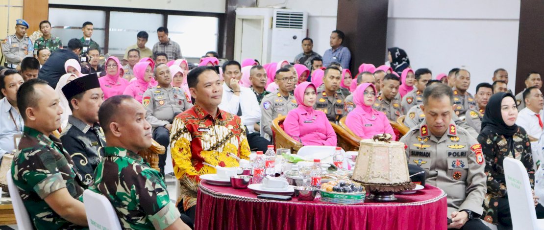 Kenal Pamit Kapolres Takalar, Wakil Bupati Takalar Ucapkan Selamat Mengemban Tugas Baru 