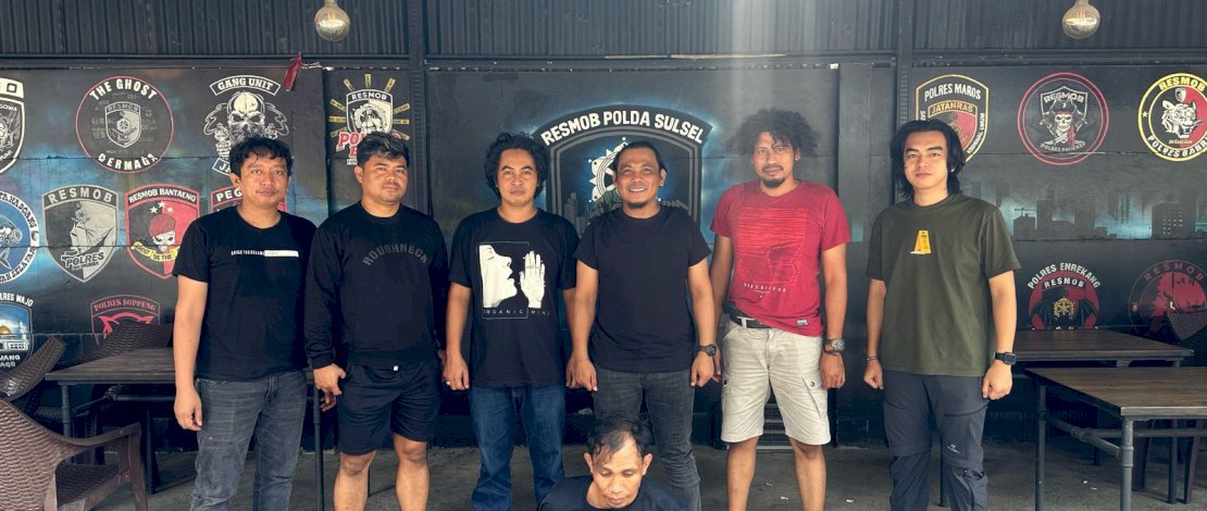 Seorang pria bernama Awink (33 tahun) ditangkap aparat kepolisian setelah terlibat dalam aksi pencurian lintas kabupaten di Sulsel. Seorang pria bernama Awink (33 tahun) ditangkap aparat kepolisian setelah terlibat dalam aksi pencurian lintas kabupaten di Sulsel.