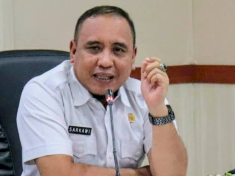 Kritisi Perayaan HUT Lutim yang Diundur, Tokoh Masyarakat Malah Kompak Sindir Sarkawi Hamid