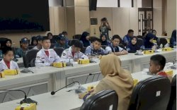 Siswa SMPN 48 Makassar Kunjungi DPRD Kota Makassar, Kenali Lebih Dekat Proses Legislasi