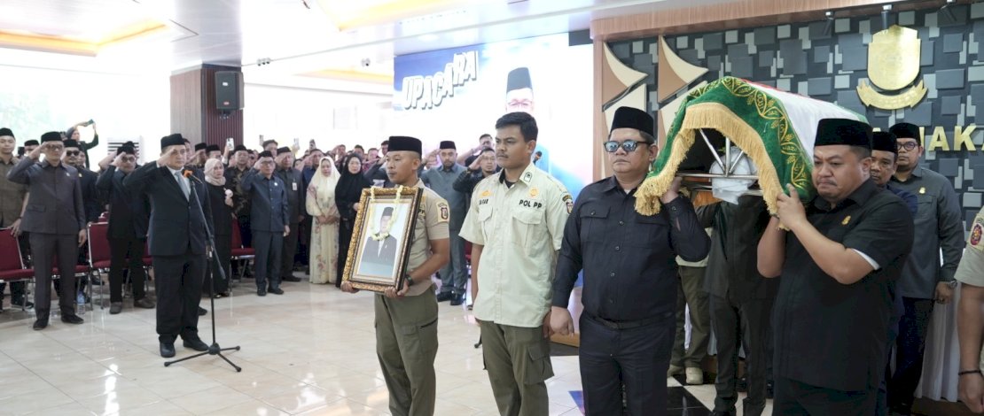 Melepas Jenazah Ruslan Mahmud, Wali Kota Munafri: Almarhum Figur Politisi yang Militan
