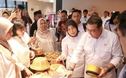 Aliyah Mustika Ilham Dampingi Menteri Ekonomi Kreatif di Acara Creators Lab Emak-Emak Matic