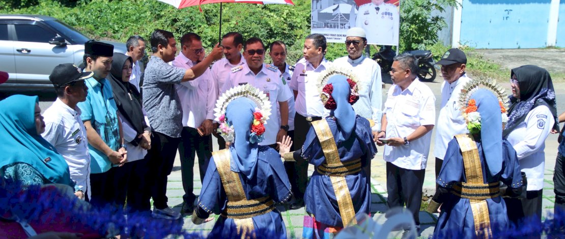 Pemerintah Desa Aeng Batu-batu Kecamatan Galesong Utara menggelar Musyawarah Desa Khusus Pembentukan Koperasi Merah Putih sekaligus peresmian Kantor Koperasi Merah Putih Aeng Batu-batu. Pemerintah Desa Aeng Batu-batu Kecamatan Galesong Utara menggelar Musyawarah Desa Khusus Pembentukan Koperasi Merah Putih sekaligus peresmian Kantor Koperasi Merah Putih Aeng Batu-batu.