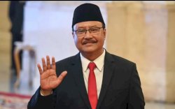 Terkait Usulan Soeharto Jadi Pahlawan Nasional,Gus Ipul: Kemensos Siap Dengar Masukan