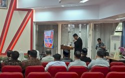 Doktor Baru dari Polda Sulsel, Kompol Mamat Rahmat Paparkan Pengaruh Teknologi Terhadap Pelayanan Sistem Informasi Regident Kendaraan Bermotor 