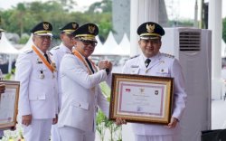 Wali Kota Munafri Terima Penghargaan dari Kemendagri di Hari Otonomi Daerah 2025