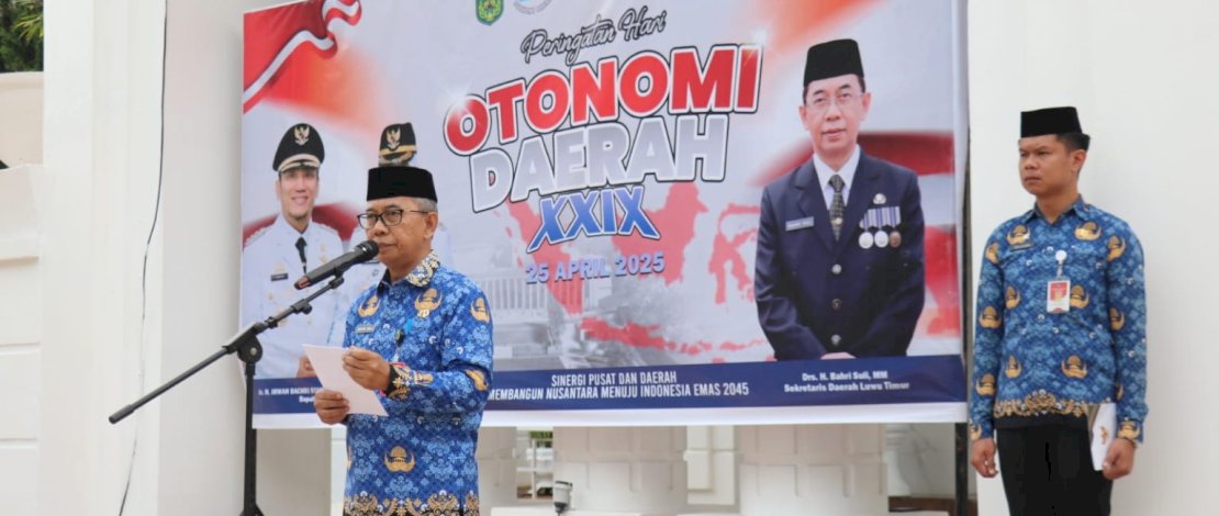 Pemerintah Kabupaten Luwu Timur menggelar upacara peringatan Hari Otonomi Daerah XXIX Tahun 2025, yang berlangsung khidmat di halaman Kantor Bupati Luwu Timur, Jumat, 25 April 2025.
