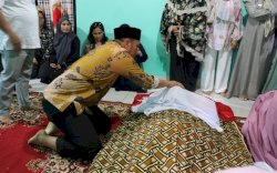 Dua Warga Towuti Berpulang, Bupati Luwu Timur Melayat dan Lepas Jenazah