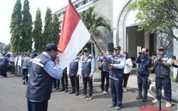 342 Petugas Haji Dilepas ke Tanah Suci, Dirjen Ingatkan Tugas Utama untuk Layani Jemaah
