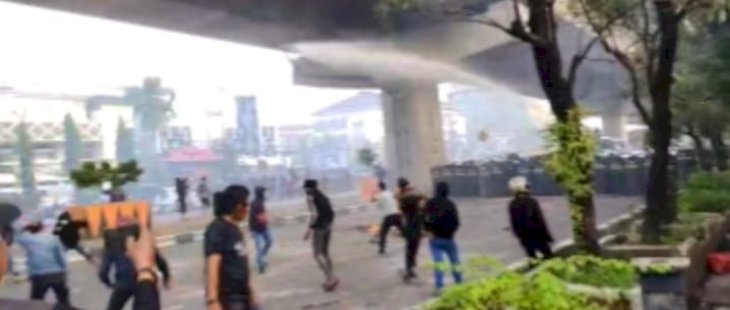 Dua Orang Diamankan Dalam Kericuhan Eksekusi Lahan Showroom Mazda Makassar