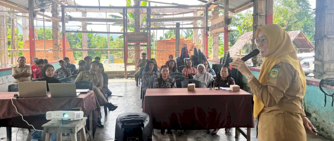 Sosialisasi PATBM di Aula Kantor Desa Teromu, Kecamatan Mangkutana, Senin, 5 Mei 2025.