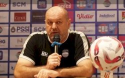 Bojan Hodak Antar Persib Juara Lagi